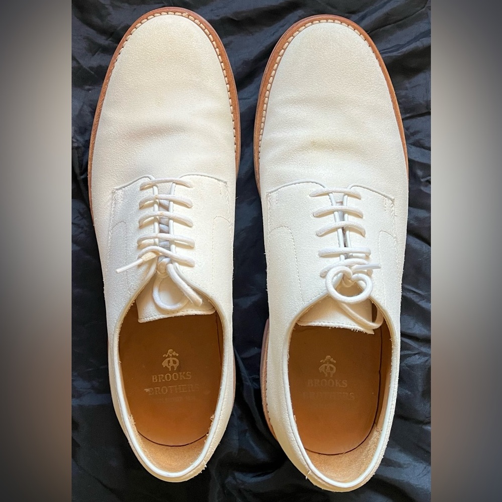 Brooks Brothers White Bucks Shoes 9D